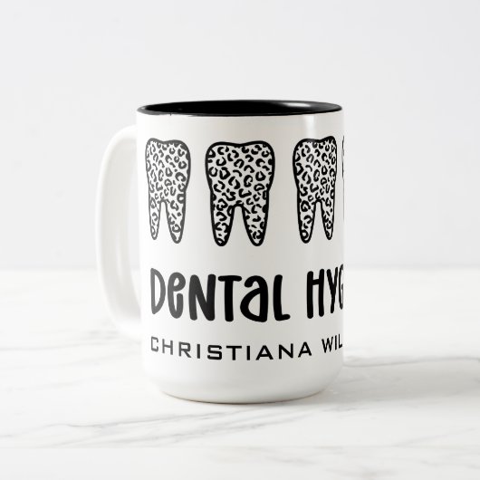 Aangepaste naam Dental Hygienist Leopard Print Tee Tweekleurige Koffiemok (Voorkant links)