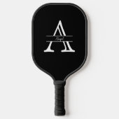 Aangepaste naam en Initiaal zwart Pickleball Paddle (Voorkant)