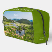 Aangepaste naam en tekst Montenegro Toilettasje (Rechterhoek)