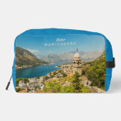 Aangepaste naam en tekst Montenegro Toilettasje (Achterkant)