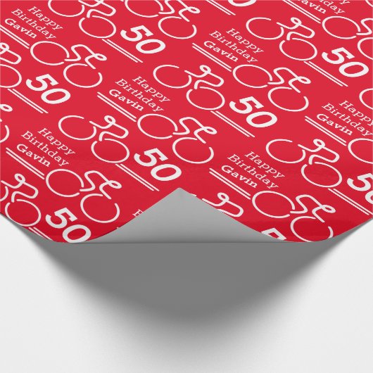Aangepaste naam: fietser rood 50e verjaardagscrap cadeaupapier (Hoek)