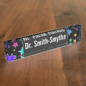 Aangepaste naam + flauw, kleurrijk sterrenpatroon naambordje (Zijkant)