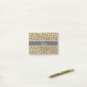 Aangepaste naam gele glitter cheetah afdruk post-it® notes (Op bureau)
