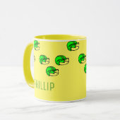 Aangepaste naam groen footballs helm geel mok (Voorkant links)