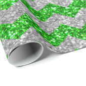 Aangepaste naam groene zilverglitterchevrons cadeaupapier (Rol Hoek)