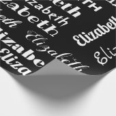 Aangepaste Naam Initiaal Monogram Zwart Wit Gift Cadeaupapier (Hoek)