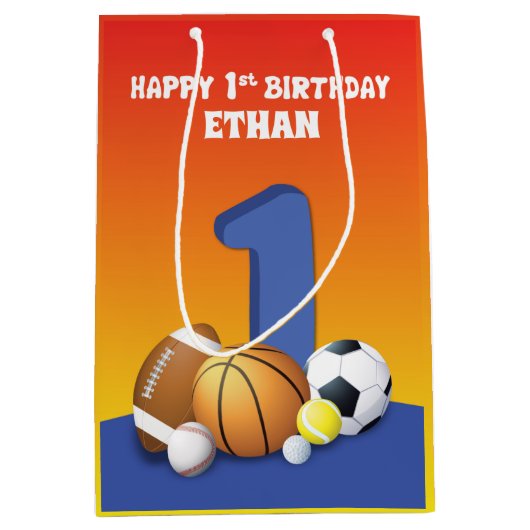 Aangepaste naam jongen 1st Birthday Sports Balls Medium Cadeauzakje (Voorkant)