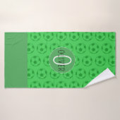 Aangepaste naam jongens voetbal groen badhanddoek (Badhanddoek)
