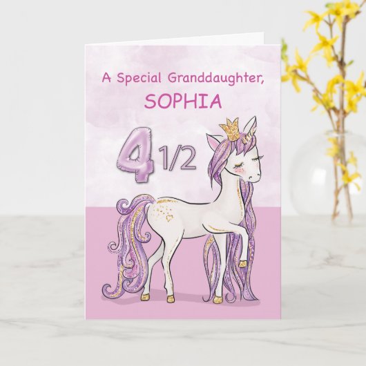 Aangepaste naam Kleindochter 4 en een halve verjaa Kaart (Gele Bloem)