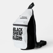 Aangepaste naam & kleur "Black Sheep" Sling Bag (Rechterhoek)