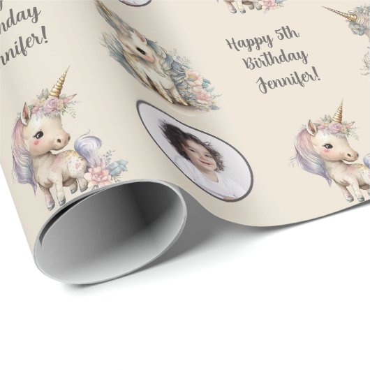 Aangepaste naam Leeftijd Foto Unicorn Birthday Cadeaupapier (Rol Hoek)