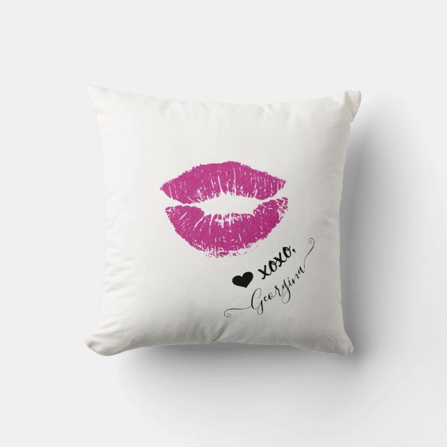 Aangepaste naam Meisje Chic Pink Lips Black Heart Kussen (Voorkant)