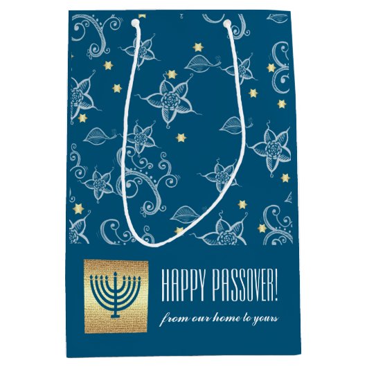 Aangepaste naam, Menorah, Bloemen Patroon Pascha Medium Cadeauzakje (Voorkant)