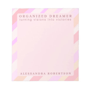 Aangepaste naam modern grappig pastel roze perzik  notitieblok