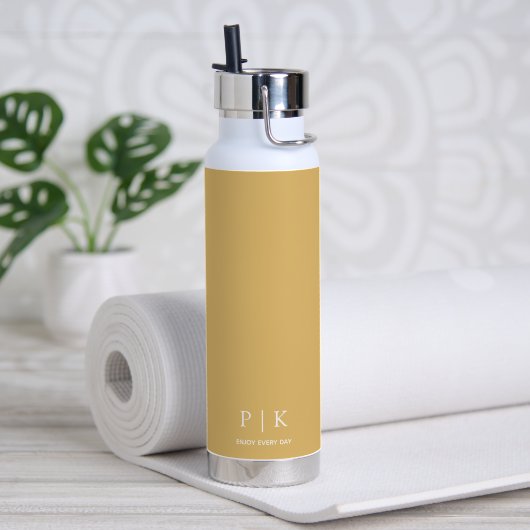 Aangepaste naam Monogram Geel Waterfles (Yoga (Gedraaid) )