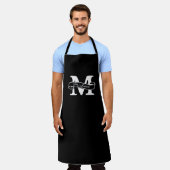 Aangepaste Naam Monogram Rood & Zwart Chef Schort (Gedragen)