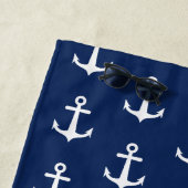 Aangepaste naam Nautical Navy Blue White Anchor Strandlaken (In situ)