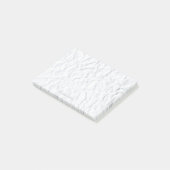 Aangepaste naam op gekreukeld namaakpapier post-it® notes (Schuin)