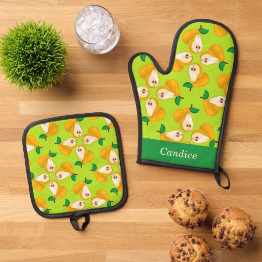 Aangepaste naam oranje peren op groen ovenwant & pannenlap set (Top down)