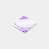 Aangepaste naam + Paars en wit striped patroon Post-it® Notes (Schuin)