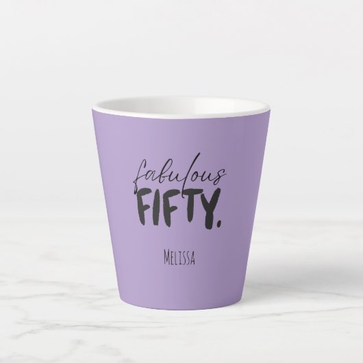 Aangepaste Naam - Paarse Fabulous Fifty Latte Mok (Voorkant)