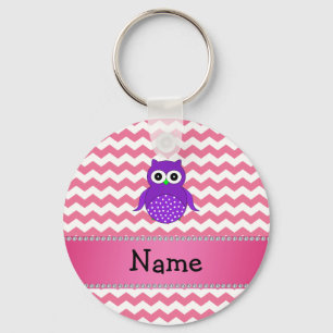 Aangepaste naam paarse uil roze chevrons sleutelhanger