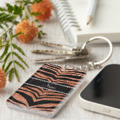Aangepaste naam pastel oranje glittertijgerstrepen sleutelhanger (Voorkant Rechts)