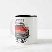 Aangepaste NAAM Retro Red Classic Car Garage Tweekleurige Koffiemok (Voorkant links)