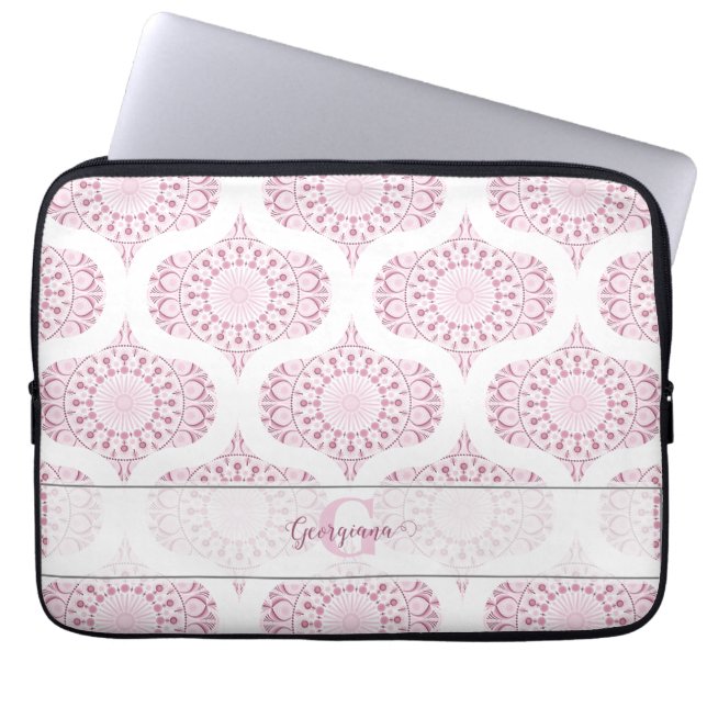 Aangepaste Naam  Roze 70s Confetti Lace Mandala Laptop Sleeve (Voorkant)
