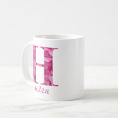 Aangepaste naam roze bloemenalfabet letter "H" Mok (Voorkant links)