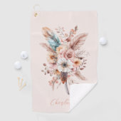 Aangepaste Naam Roze Boho Bloem & Veren Elegant Golfhanddoek (Insitu)
