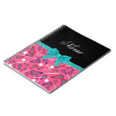 Aangepaste naam roze lacrosse turquoise bow notitieboek (Linkerzijde)