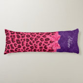 Aangepaste naam roze leopard paars damask bow lichaamskussen (Voorkant)