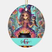 Aangepaste naam Schattigee grillige heks Halloween Keramisch Ornament (Links)