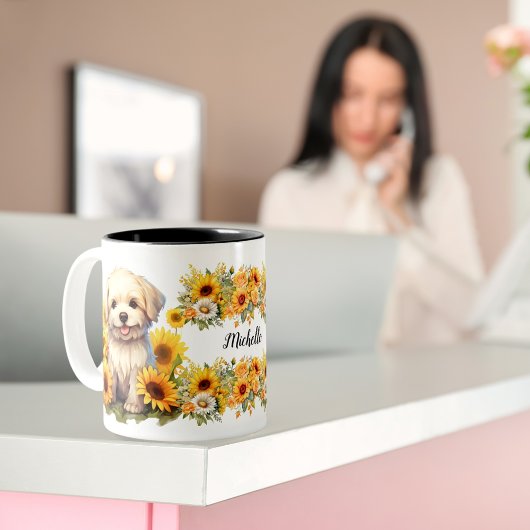 aangepaste naam script bloemen schattige puppy hon tweekleurige koffiemok