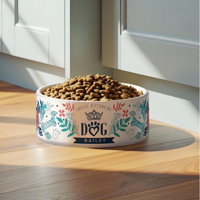 Aangepaste Naam Social Distancing Dog & Floral Des Voerbakje (Custom Name Social Distancing Dog & Floral Design Bowl)