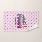 Aangepaste naam Softball mama | Roze en goudpokken Bad Handdoek (Handdoek)