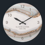 Aangepaste naam Stone Marble Agate Large Clock Grote Klok<br><div class="desc">Deze muurklok is ontworpen om te coördineren met ons Agate Business Collectie en biedt een prachtige marmer agate achtergrond met uw eigen bedrijfsnaam. Voor een meer geavanceerde aanpassing van dit ontwerp, bijvoorbeeld het wijzigen van de lay-out, het lettertype of de tekstgrootte, klikt u hierboven op de knop "AANPASSEN". Neem contact...</div>