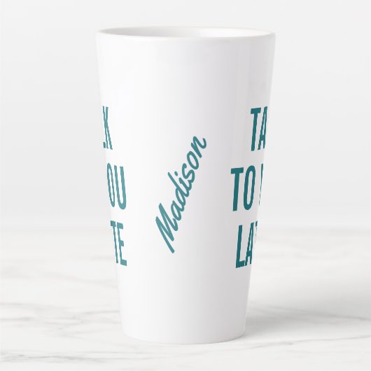 Aangepaste naam, tekst en kleur Latte mok (Voorkant)