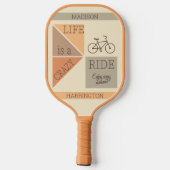 Aangepaste naam / tekst leven is een Crazy Ride Pickleball Paddle (Achterkant)