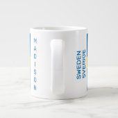 Aangepaste naam & tekst Zweedse vlag Grote Koffiekop (Achterkant)