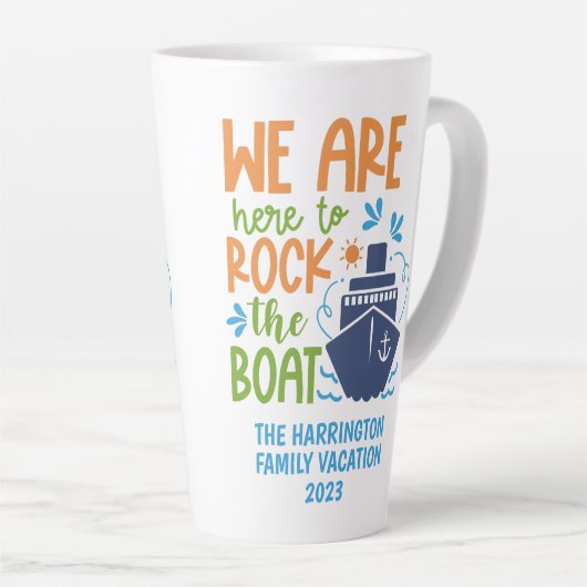 Aangepaste naam/tekstcruise latte mok (Rechterhoek)