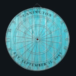 Aangepaste Naam & Trouwdatum Turquoise Dartbord<br><div class="desc">Turquoise Wood slats Familienaam Wedding Date Dartboard.</div>