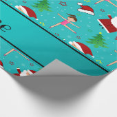Aangepaste naam turquoise kerst gymnastiek santas cadeaupapier (Hoek)
