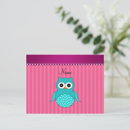 Aangepaste naam turquoise owl roze strepen briefkaart (Staand voorkant)