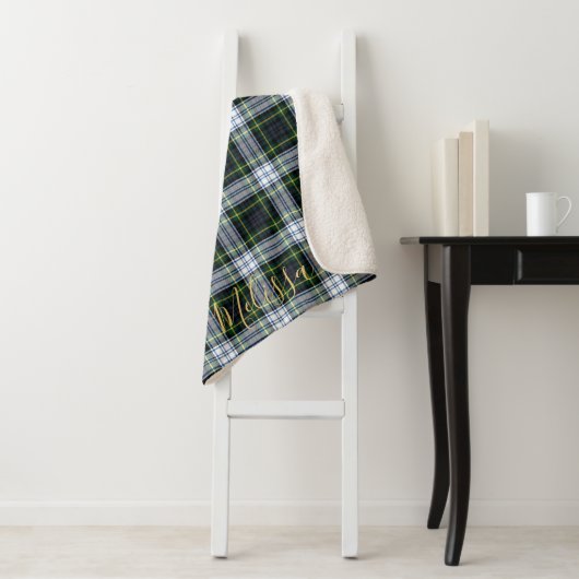 Aangepaste naam van Clan Gordon Tartan Sherpa Deken (In situ)