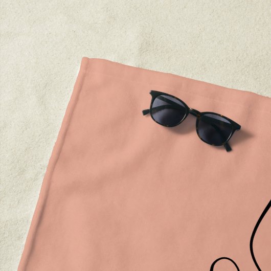 Aangepaste naam voor Blush roze kalligrafie Strandlaken (In situ)