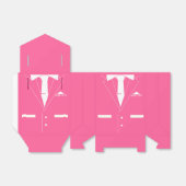 Aangepaste naam voor doos met Roze Suit met Neckti Bedankdoosjes (Uitgevouwen)