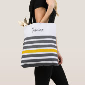 Aangepaste naam voor houtskool en gele moderne str tote bag (Dichtbij)