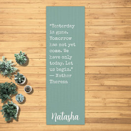 Aangepaste naam voor motivatie aanmoedigingsoffert yogamat